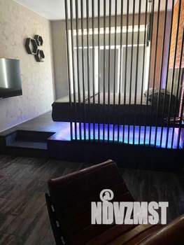 Студия квартира, посуточно, 43м2, 4/8 этаж