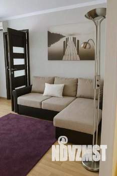 3-к квартира, посуточно, 60м2, 1/1 этаж