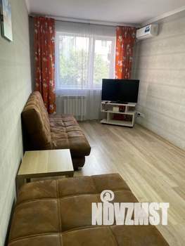 1-к квартира, посуточно, 42м2, 3/10 этаж