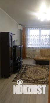 1-к квартира, посуточно, 42м2, 6/10 этаж