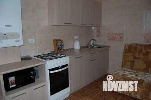 1-к квартира, посуточно, 45м2, 2/10 этаж