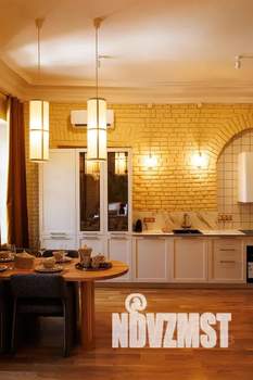 Студия квартира, посуточно, 38м2, 2/2 этаж