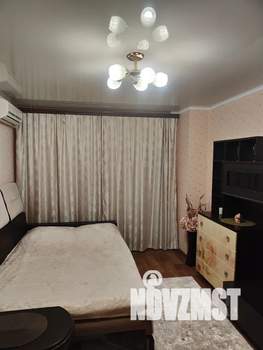 1-к квартира, посуточно, 42м2, 2/10 этаж