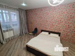 1-к квартира, посуточно, 49м2, 1/3 этаж