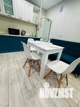 Студия квартира, посуточно, 33м2, 7/10 этаж