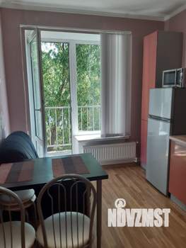 1-к квартира, посуточно, 40м2, 3/3 этаж