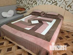1-к квартира, посуточно, 40м2, 3/3 этаж