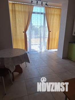 1-к квартира, посуточно, 39м2, 1/8 этаж