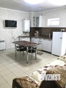 1-к квартира, посуточно, 38м2, 1/2 этаж