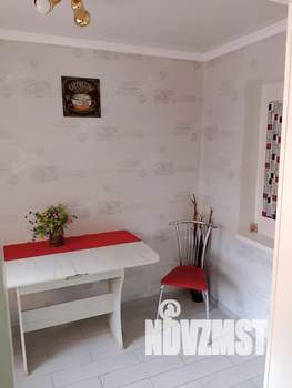 1-к квартира, посуточно, 30м2, 1/2 этаж