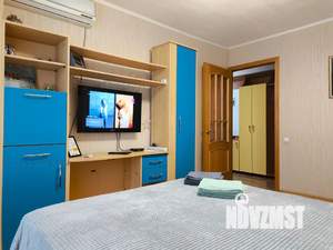 2-к квартира, посуточно, 42м2, 2/5 этаж