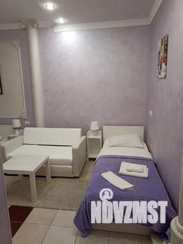 1-к квартира, посуточно, 28м2, 2/3 этаж