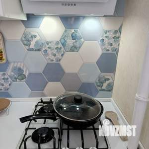2-к квартира, посуточно, 48м2, 2/5 этаж