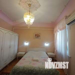2-к квартира, посуточно, 40м2, 1/2 этаж