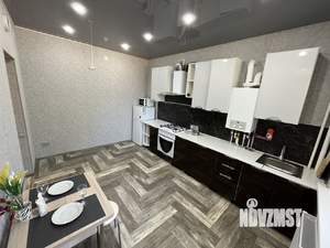 1-к квартира, посуточно, 50м2, 2/10 этаж