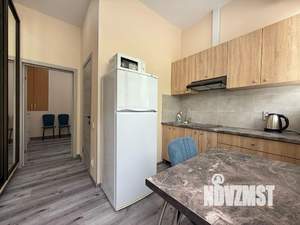 1-к квартира, посуточно, 37м2, 1/1 этаж