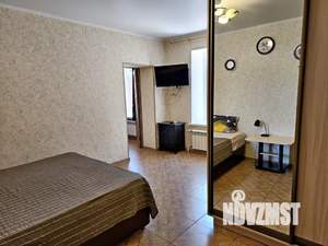 1-к квартира, посуточно, 36м2, 1/1 этаж