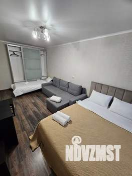 1-к квартира, посуточно, 40м2, 10/10 этаж