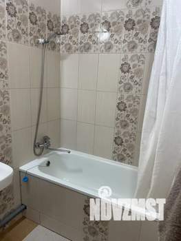 1-к квартира, посуточно, 42м2, 3/10 этаж