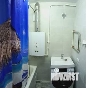 2-к квартира, посуточно, 48м2, 2/4 этаж