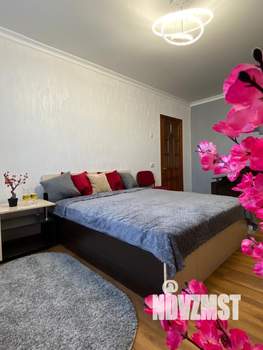 1-к квартира, посуточно, 38м2, 8/10 этаж
