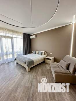 1-к квартира, посуточно, 35м2, 1/2 этаж