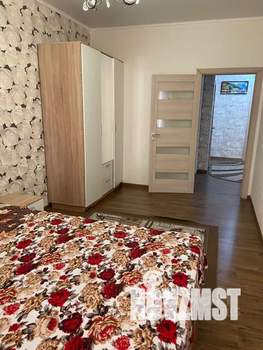 2-к квартира, посуточно, 68м2, 1/3 этаж