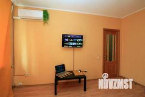 2-к квартира, посуточно, 55м2, 1/1 этаж