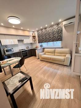 1-к квартира, посуточно, 56м2, 10/10 этаж