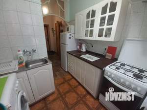 2-к квартира, посуточно, 40м2, 1/2 этаж