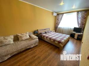 1-к квартира, посуточно, 60м2, 2/16 этаж