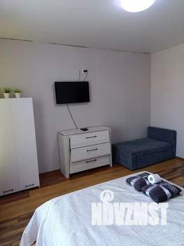 1-к квартира, посуточно, 42м2, 1/3 этаж