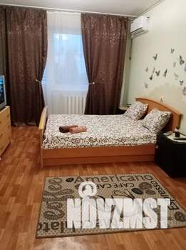 1-к квартира, посуточно, 43м2, 1/1 этаж