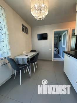 2-к квартира, посуточно, 46м2, 5/5 этаж