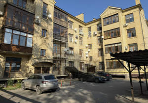 5-к квартира, вторичка, 172м2, 3/4 этаж