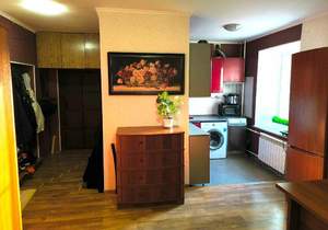3-к квартира, вторичка, 56м2, 1/2 этаж