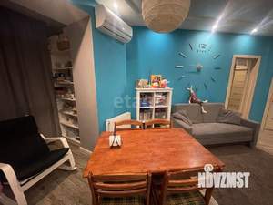 2-к квартира, вторичка, 53м2, 1/5 этаж