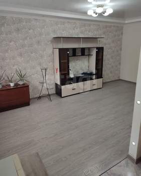 3-к квартира, вторичка, 62м2, 1/5 этаж