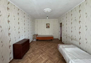 2-к квартира, вторичка, 44м2, 1/9 этаж