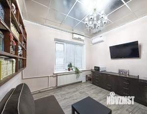 4-к квартира, вторичка, 82м2, 3/3 этаж