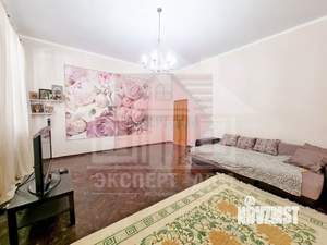4-к квартира, вторичка, 101м2, 1/1 этаж