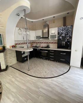 3-к квартира, вторичка, 78м2, 1/3 этаж