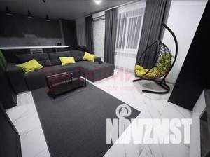3-к квартира, вторичка, 104м2, 1/3 этаж