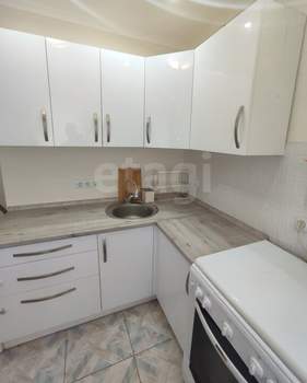 3-к квартира, вторичка, 62м2, 1/5 этаж