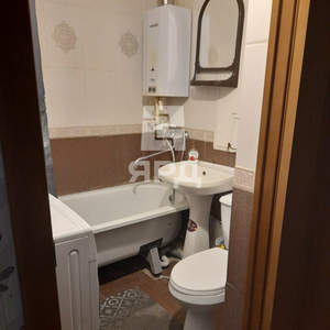 2-к квартира, вторичка, 43м2, 1/3 этаж