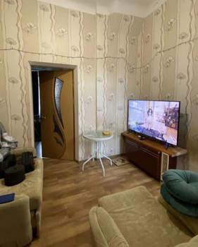 3-к квартира, вторичка, 44м2, 1/1 этаж