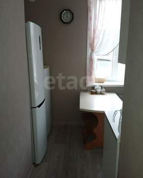 2-к квартира, вторичка, 43м2, 1/2 этаж