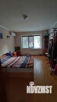 3-к квартира, вторичка, 63м2, 1/9 этаж