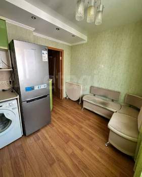 1-к квартира, вторичка, 38м2, 9/9 этаж