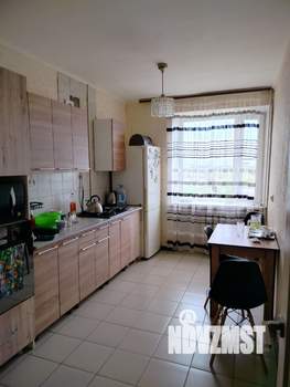3-к квартира, вторичка, 64м2, 8/9 этаж